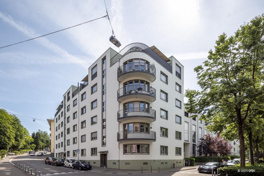 Moderne 2.5 Zimmer-Wohnung  (76 m2) mit Balkon