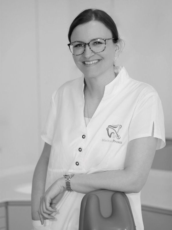 Marina Prokic, Dentalhygienikerin Kreis 8