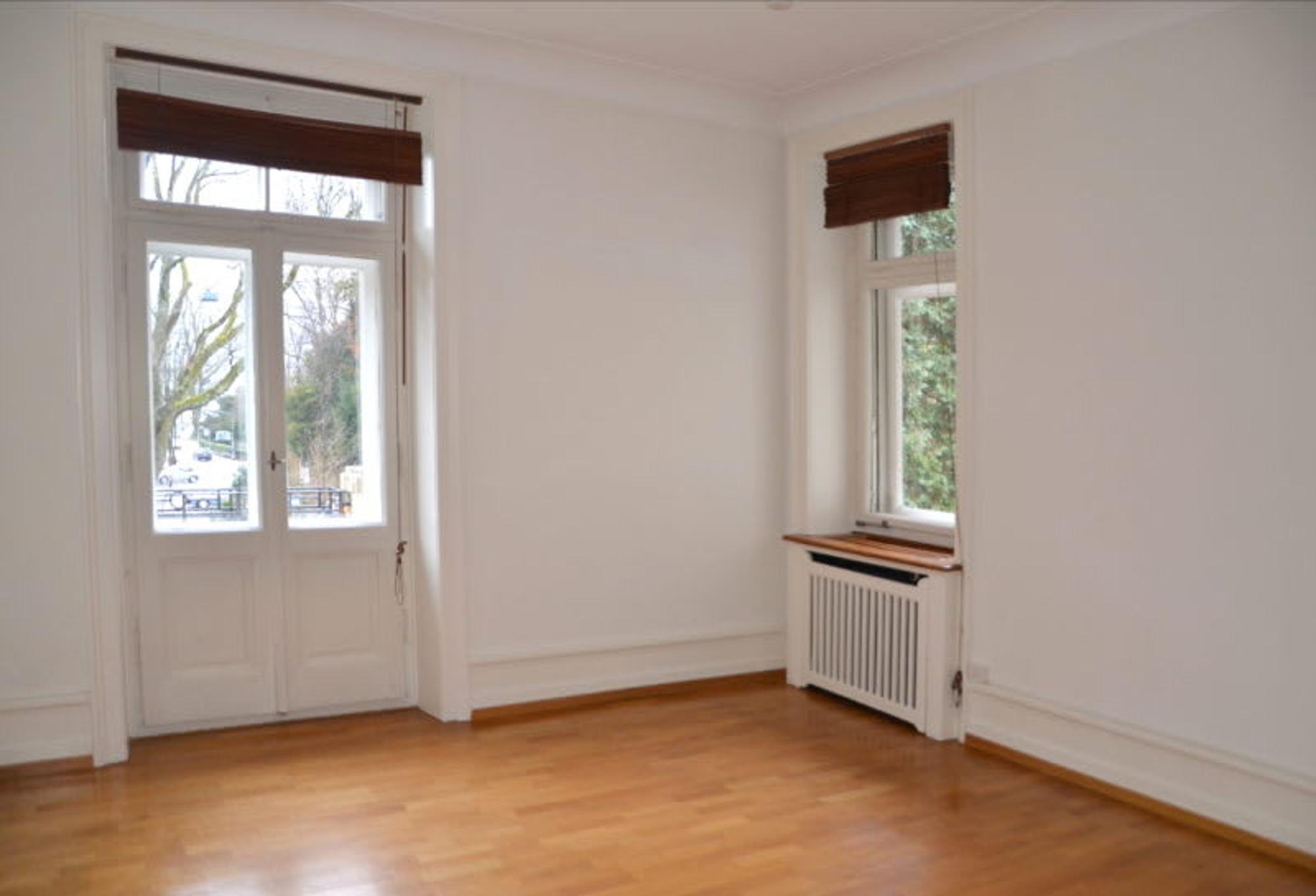 FREIE WOHNUNG IM KREIS 8