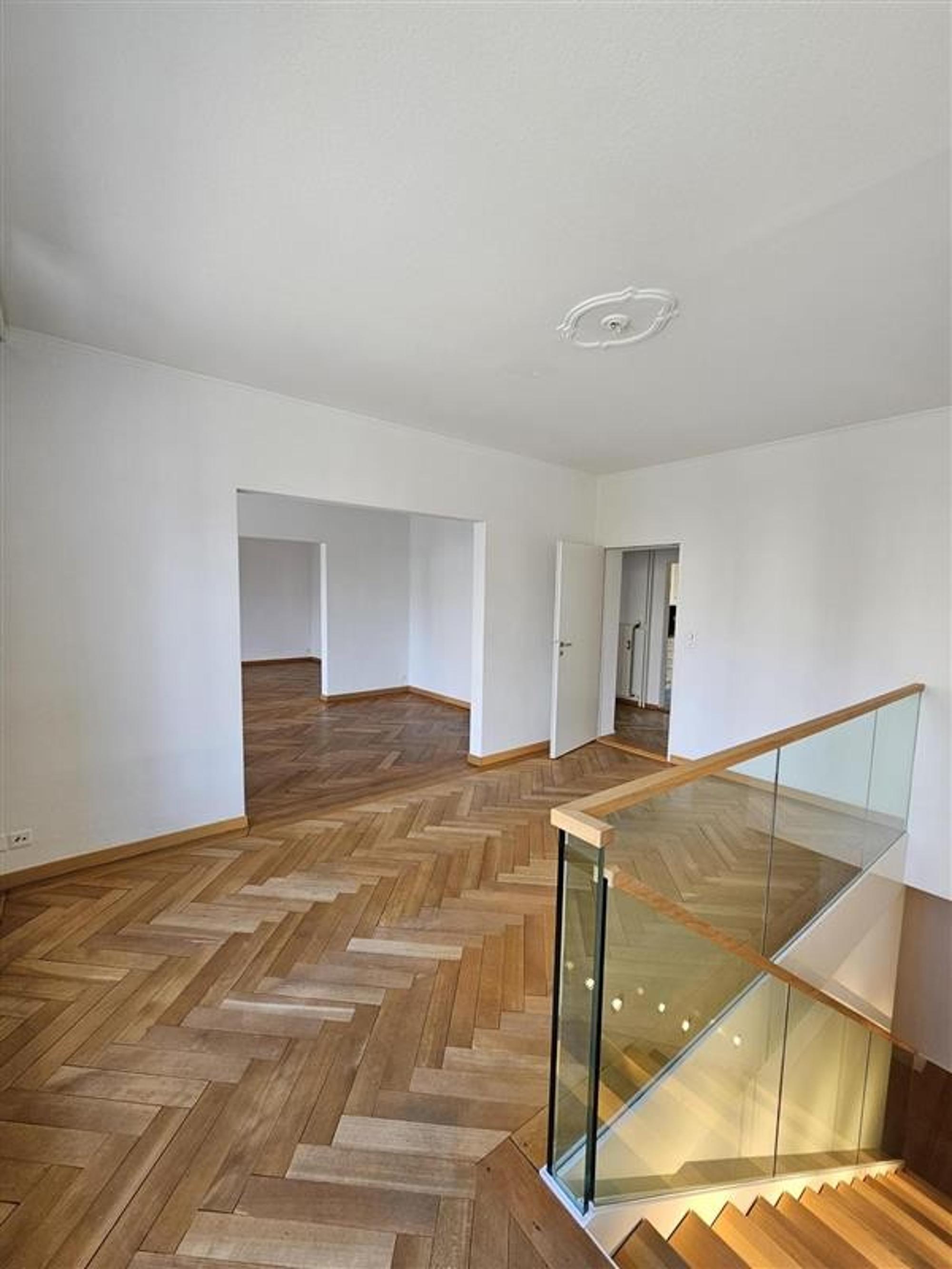 freie wohnung im kreis 8