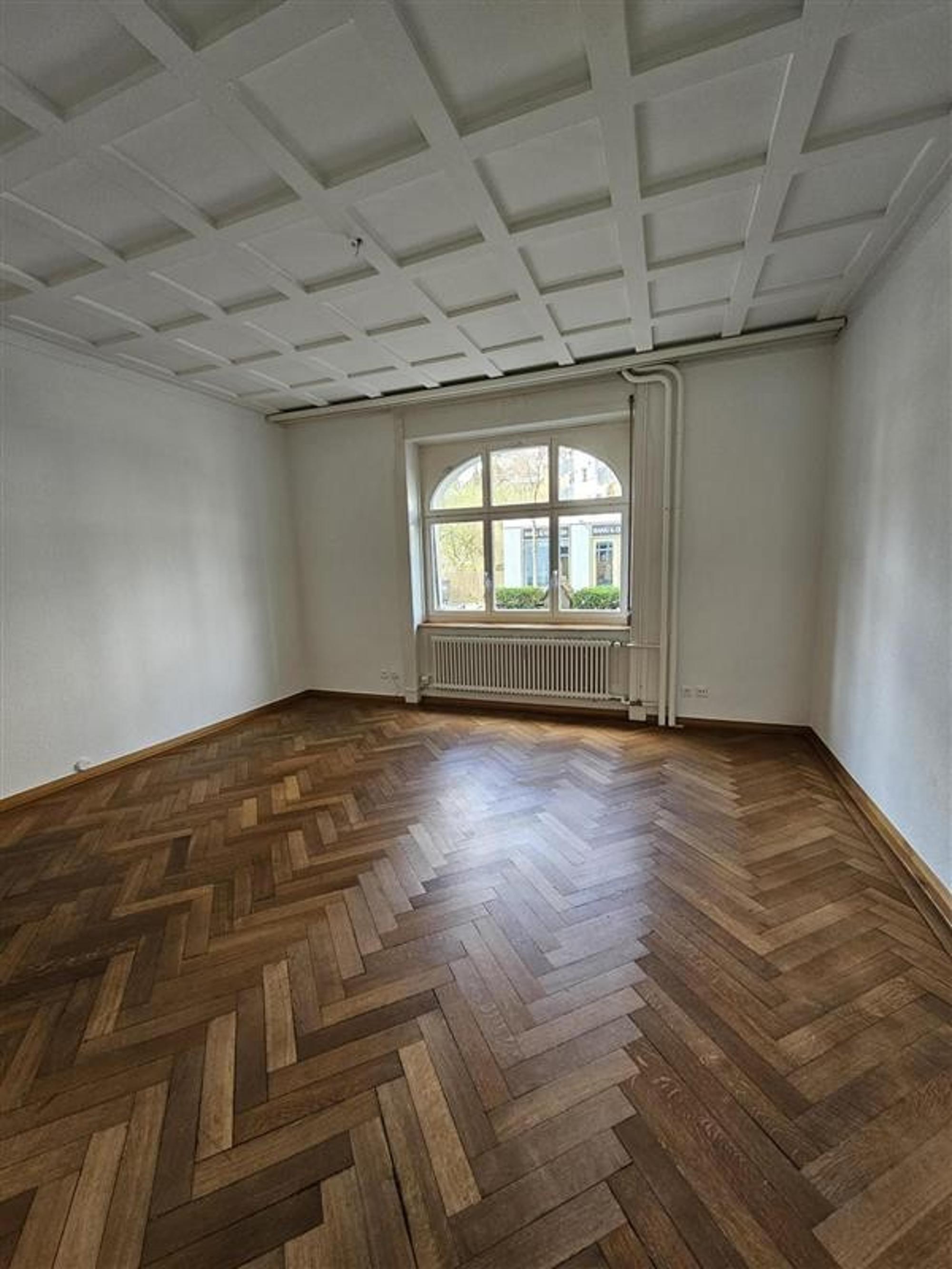 freie wohnung im kreis 8