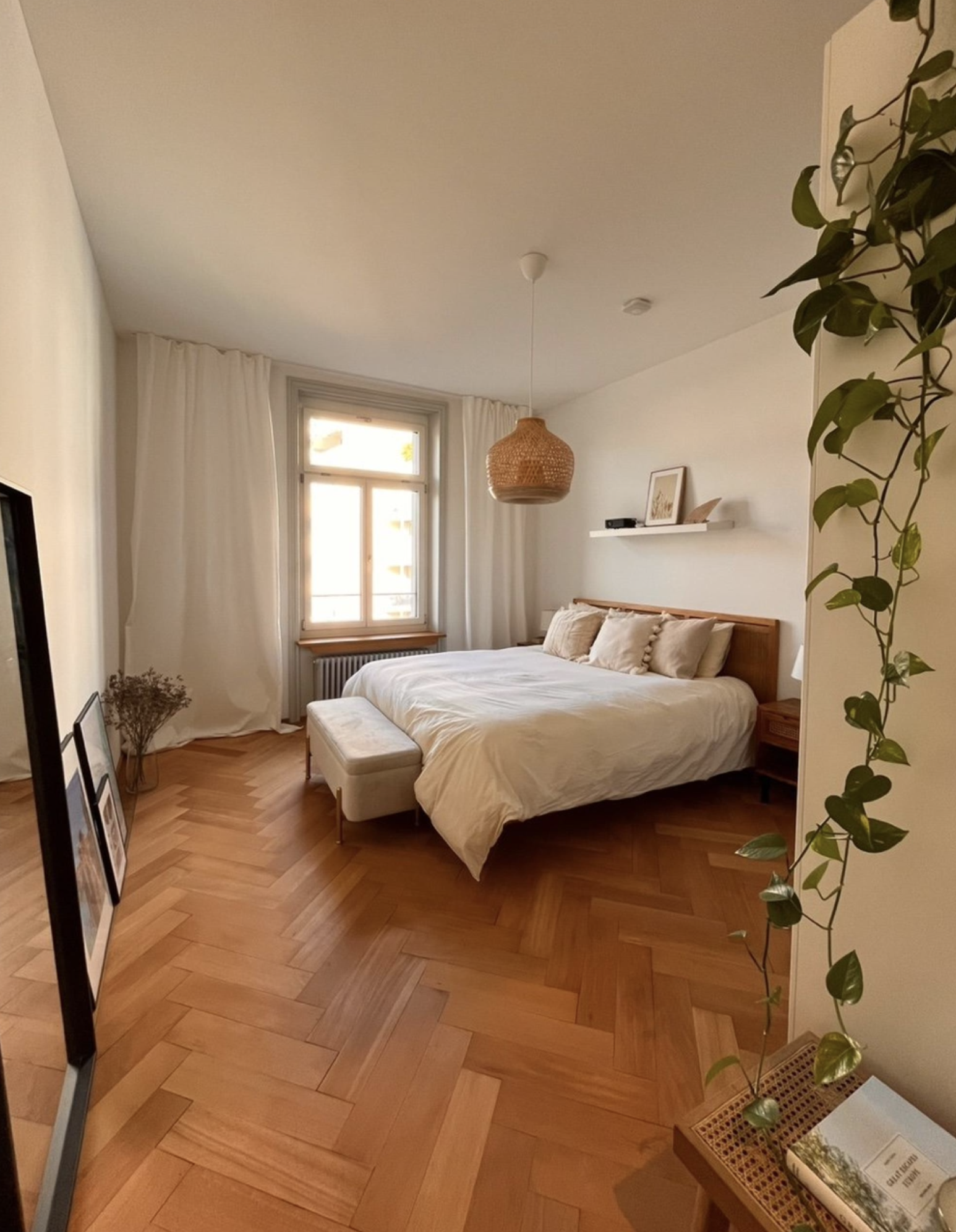 FREIE WOHNUNG IM KREIS 8