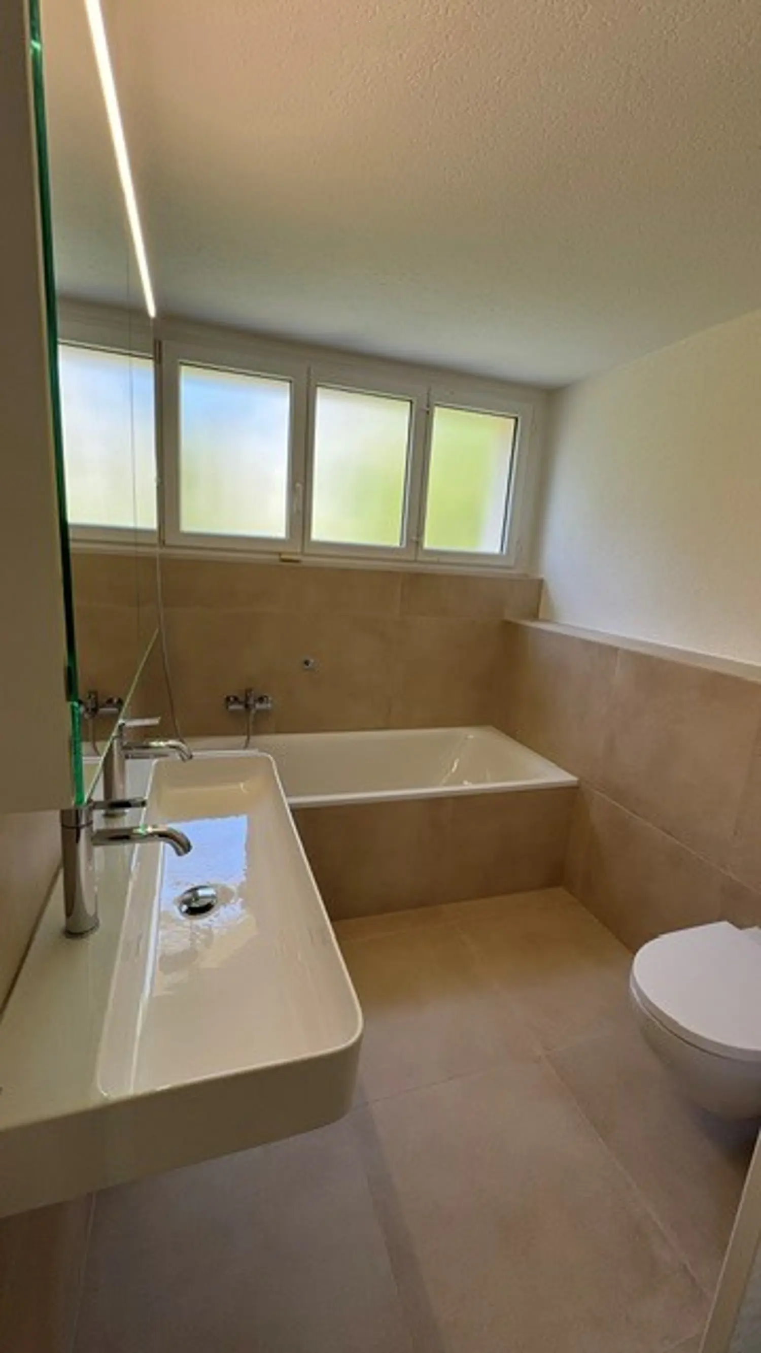 freie wohnung im kreis 8