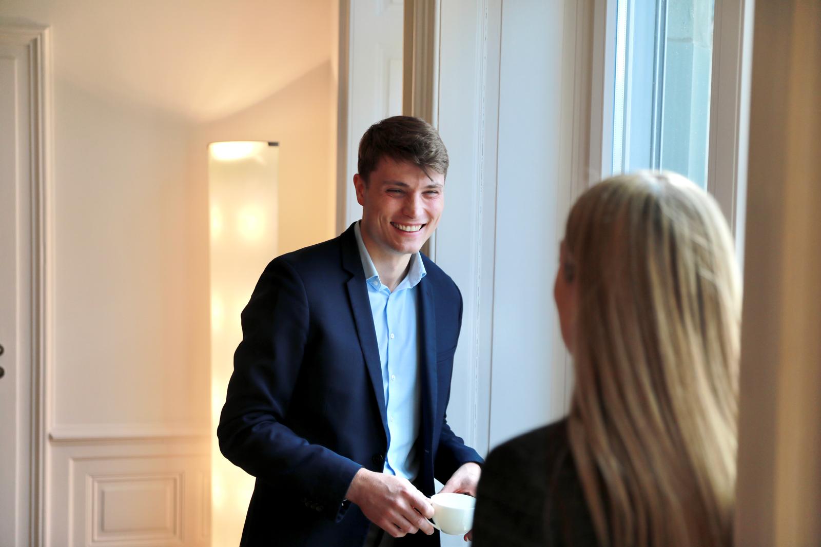 Marius Blatter, Kundenberater