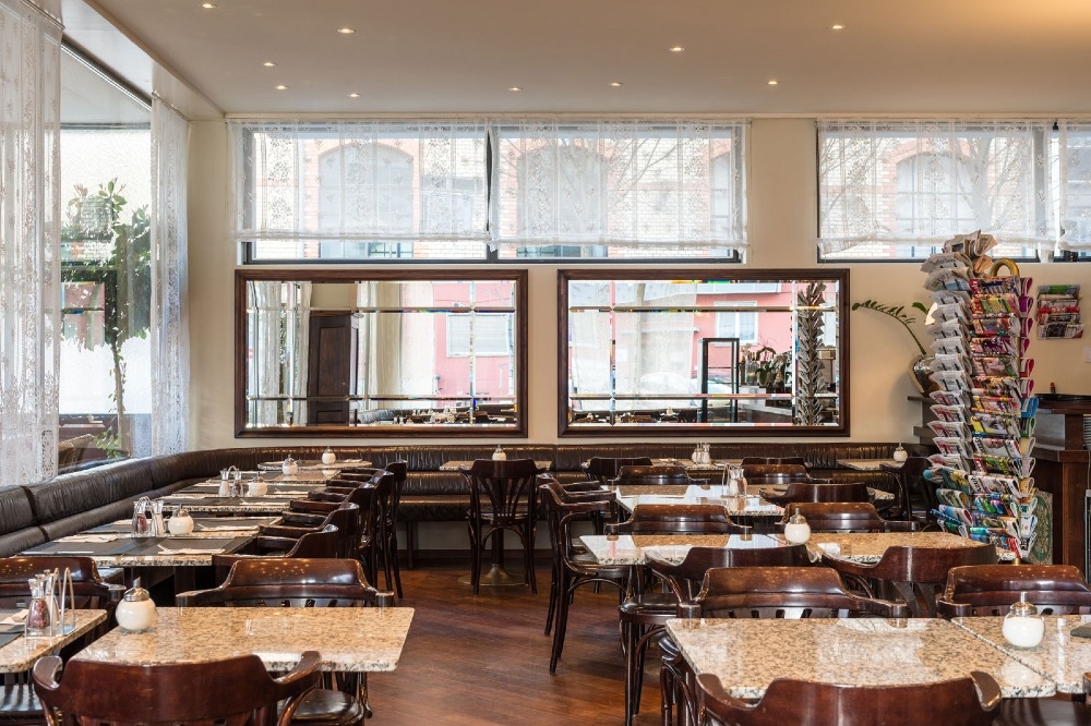Cafe M&uuml;hlebach Kreis 8 Z&uuml;rich