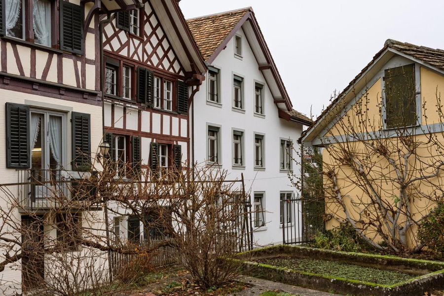 Charmante 2 Zimmer-Wohnung (36 m2) beim Botanischen Garten Charmante 2 Zimmer-Wohnung (36 m2) beim Botanischen Garten