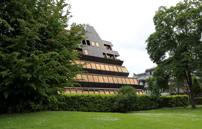 Pyramide im Seefeld