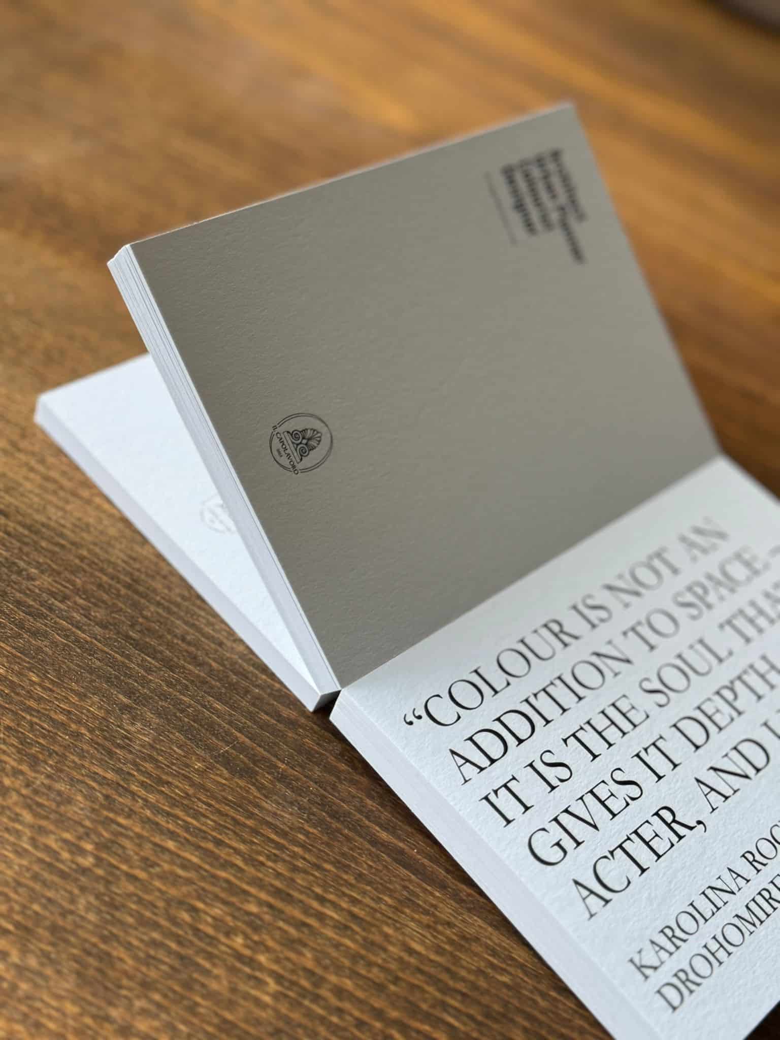 Marken, die man fühlen kann: Printdesign in Szene gesetzt Marken, die man fühlen kann: Printdesign in Szene gesetzt