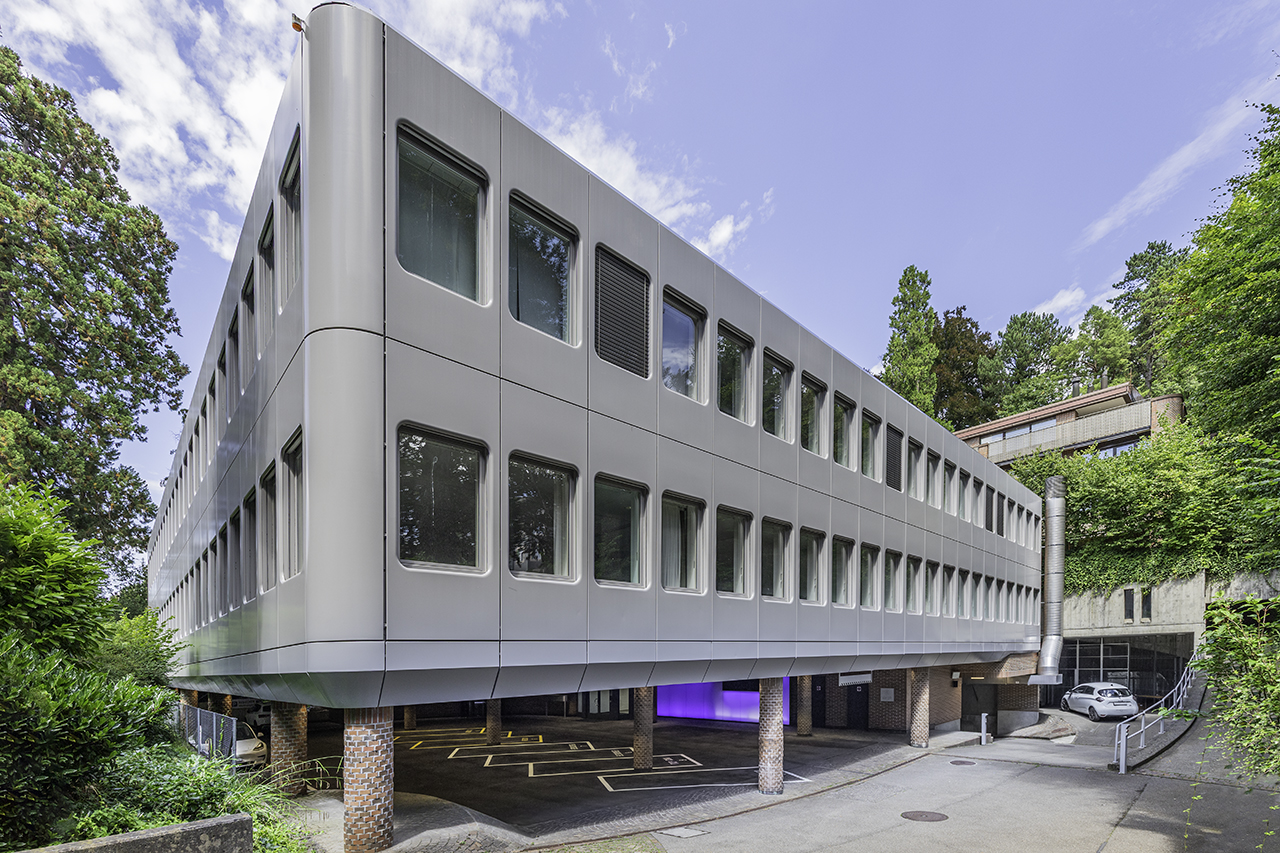 Zwischennutzung im Zürcher Kreis 8: Start-ups und Künstler ziehen ins Bankgebäude