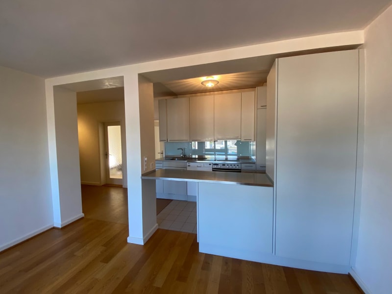 3.5 Zimmer-Wohnung (80 m2) an der Mühlebachstrasse 64 - mit Balkon 3.5 Zimmer-Wohnung (80 m2) an der Mühlebachstrasse 64 - mit Balkon