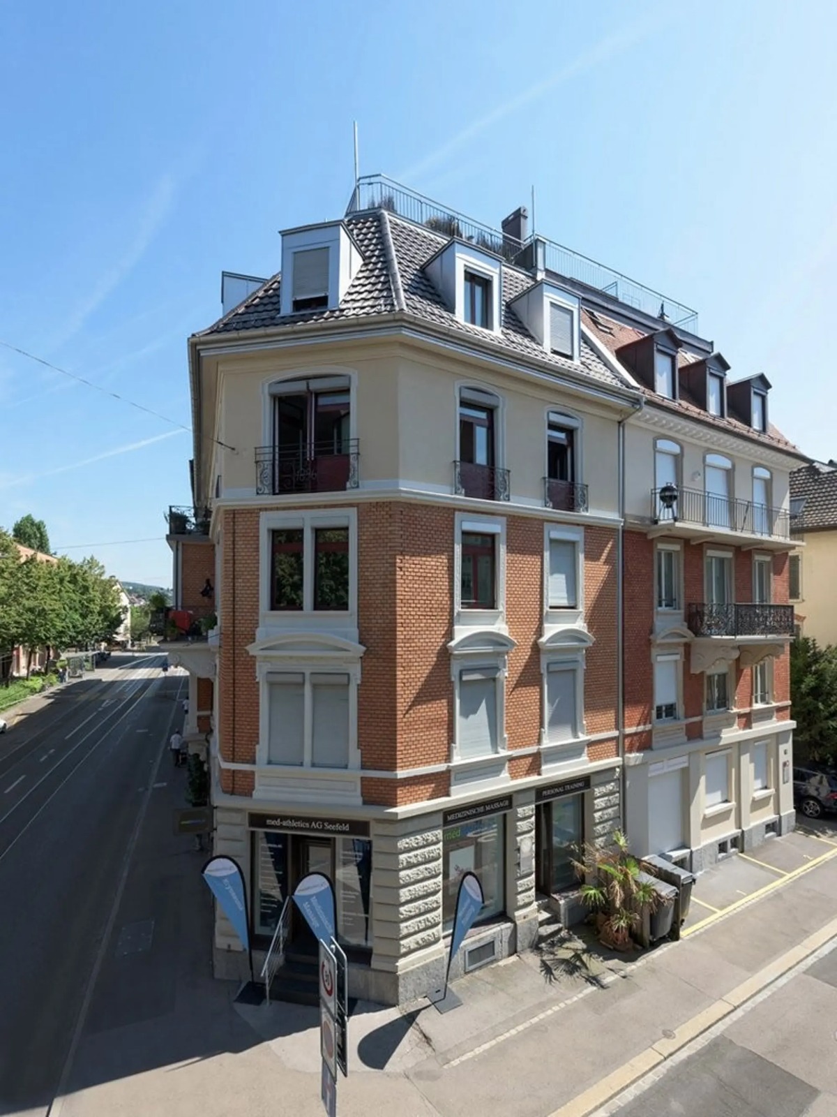 Charmante 3.5 Zimmer-Wohnung (80 m2) mit Balkon Charmante 3.5 Zimmer-Wohnung (80 m2) mit Balkon